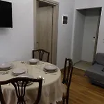 Apartament δ2 - τα του δασκάλου στα *