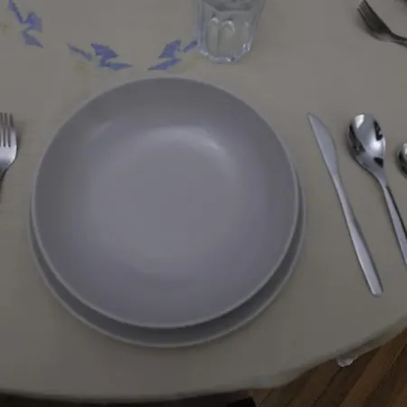 δ2 - τα του δασκάλου στα Appartement *